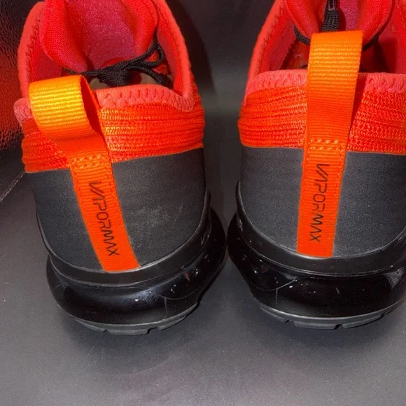 Size 7Y - Nike Air VaporMax Flyknit 3 Flash Crimson Black (GS), Clean, No Box - Picture 3 of 10